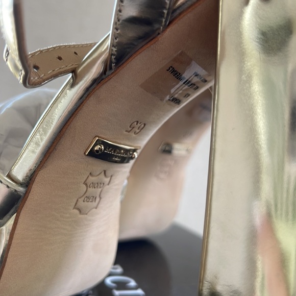 NEW MARCIANO HEELS 6.5 size - Picture 12 of 13